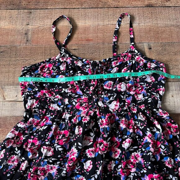 Torrid Floral Print Sundress Size 3 Black & Pink Flowers Adjustable Straps - Picture 2 of 9
